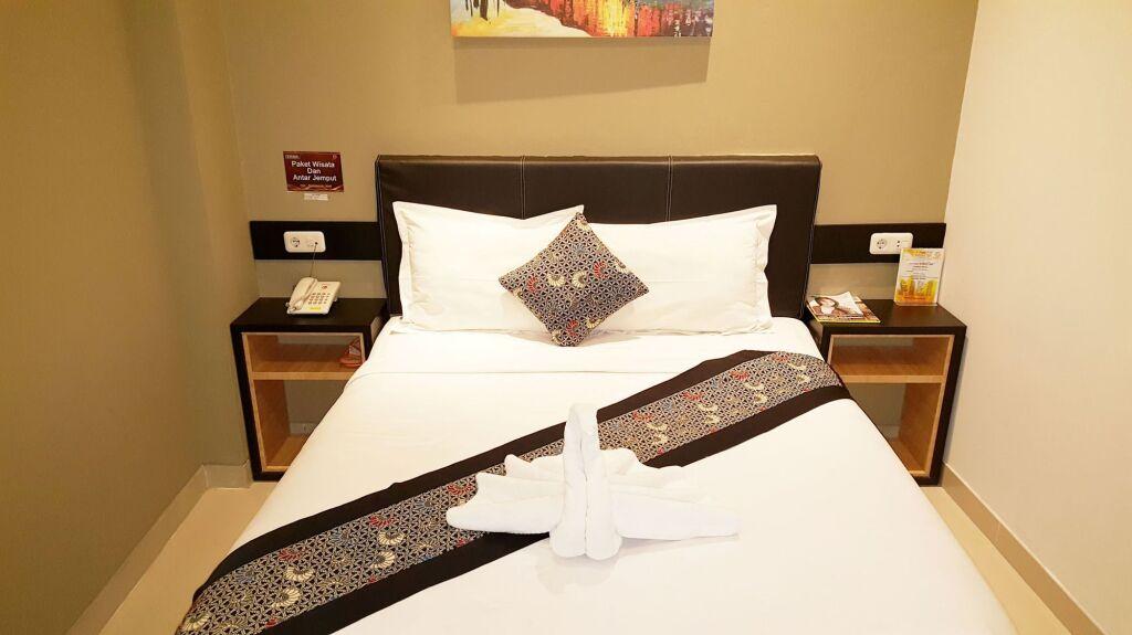 Депок: Sunrise Hotel Jogja