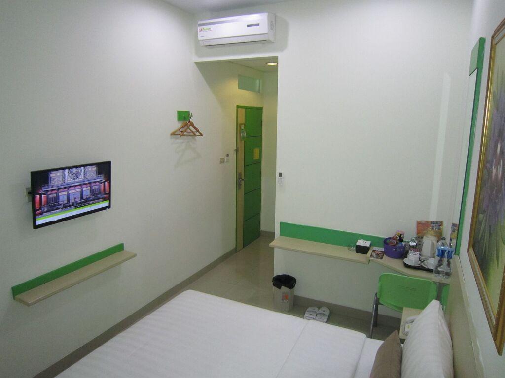 Пеканбару: De Whitte Hotel & Coffee Shop