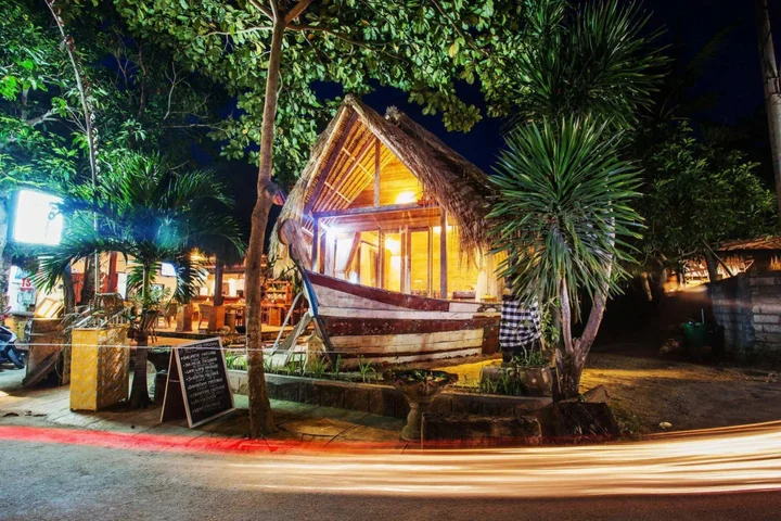 Лембонган-Айленд: TS Hut Lembongan