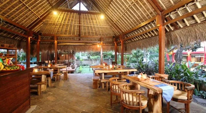 Лембонган-Айленд: TS Hut Lembongan