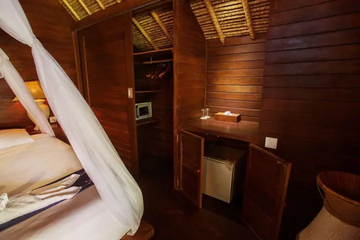 Лембонган-Айленд: TS Hut Lembongan
