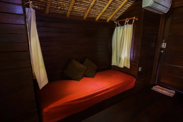 Лембонган-Айленд: TS Hut Lembongan