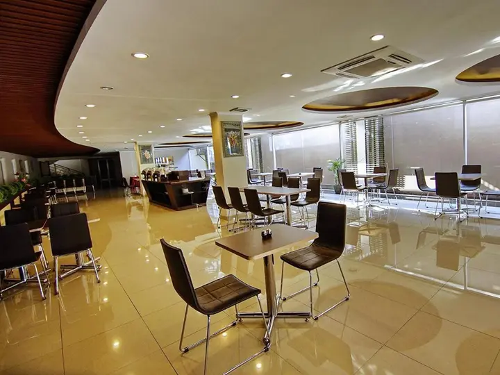 Бандунг: Raffleshom Hotel