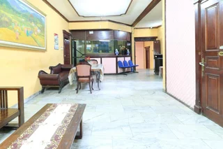 Баликпапан: Sinderella Hotel