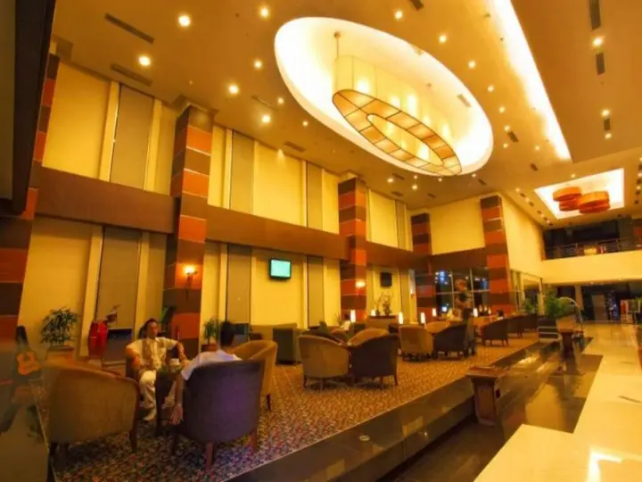 Баликпапан: Hotel Menara Bahtera