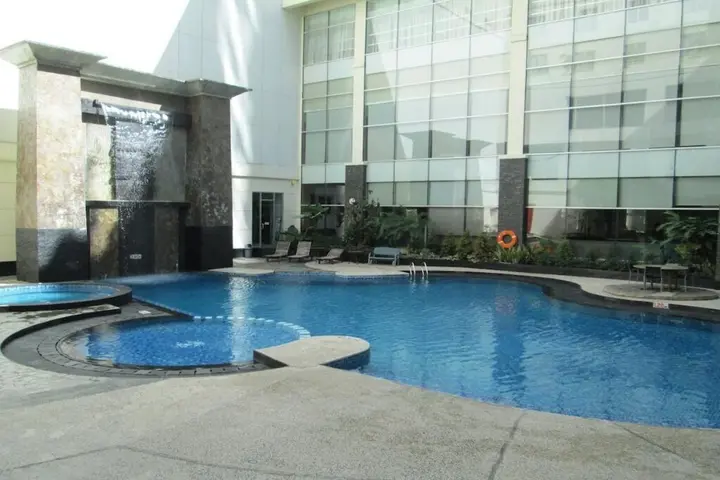 Баликпапан: Hotel Menara Bahtera