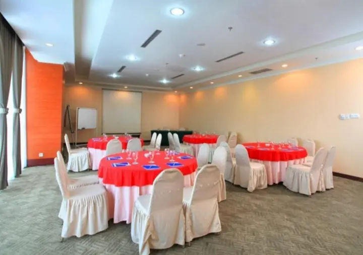 Баликпапан: Hotel Menara Bahtera