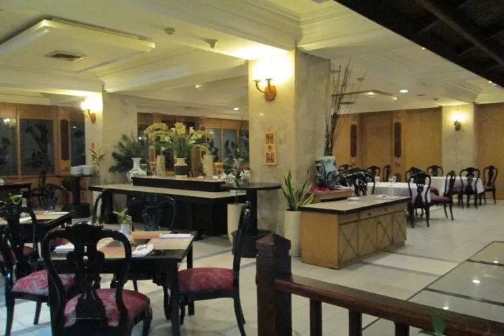 Баликпапан: Capital O 1735 Adika Bahtera Hotel