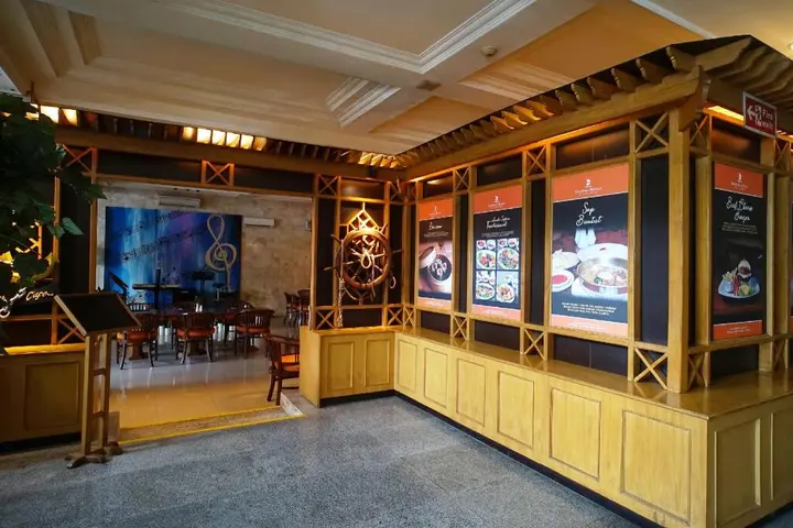 Баликпапан: Capital O 1735 Adika Bahtera Hotel