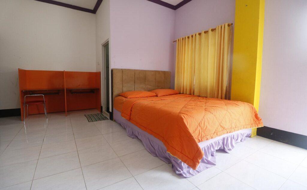 Баликпапан: Emweka Guest House n Pavillion