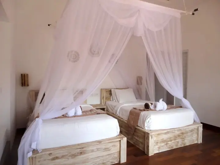 Лембонган-Айленд: Mushroom Bay Villas Hut