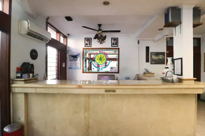 Сурабая: Hotel Kenongo Surabaya