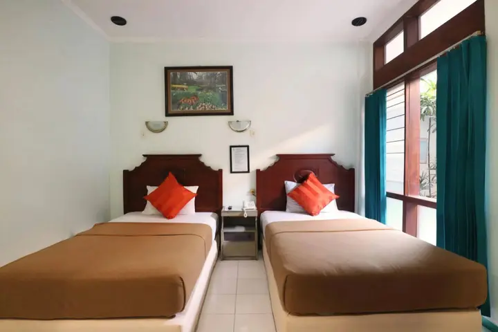 Сурабая: Hotel Kenongo Surabaya