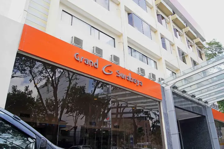 Сурабая: Hotel Grand Surabaya