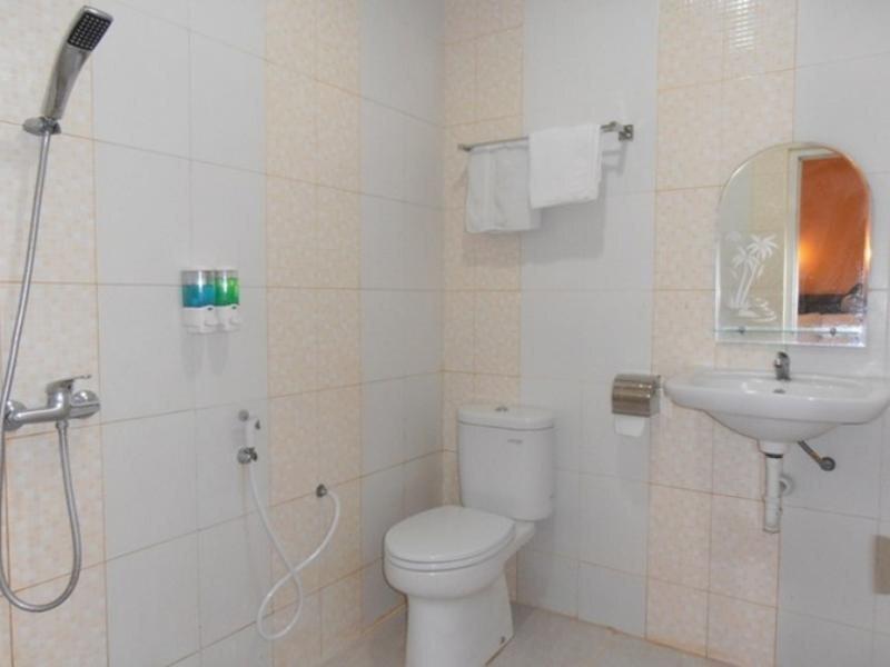 Сурабая: Sentosa Homestay