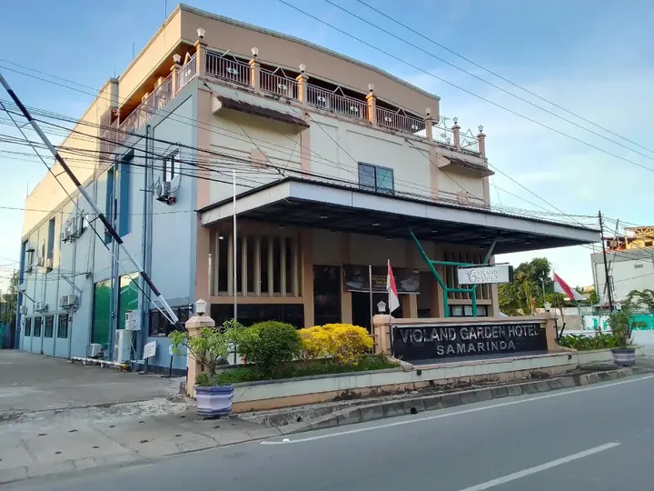 Самаринда: Violand Garden Hotel Samarinda