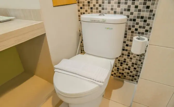 Джакарта: LeGreen Suite Poso