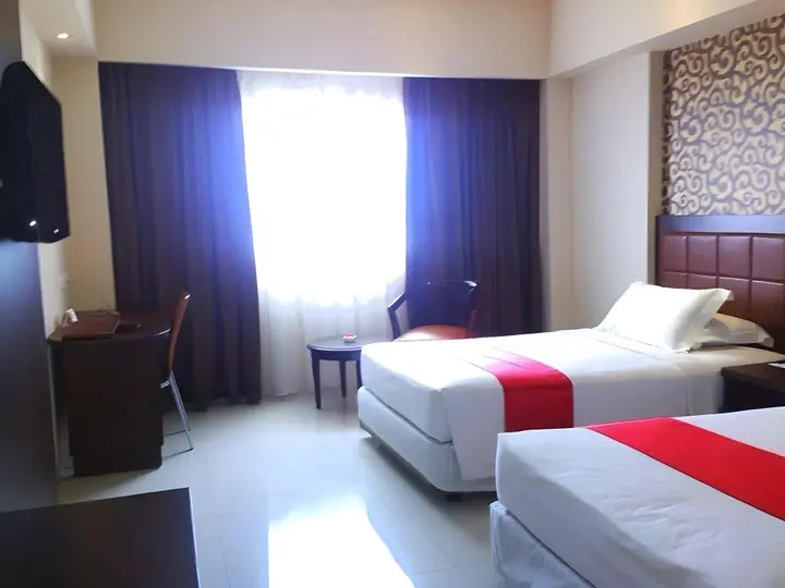 Тангеранг: Istana Nelayan Hotel & Convention Powered by Archipelago