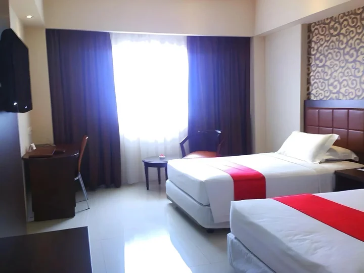 Тангеранг: Istana Nelayan Hotel & Convention Powered by Archipelago