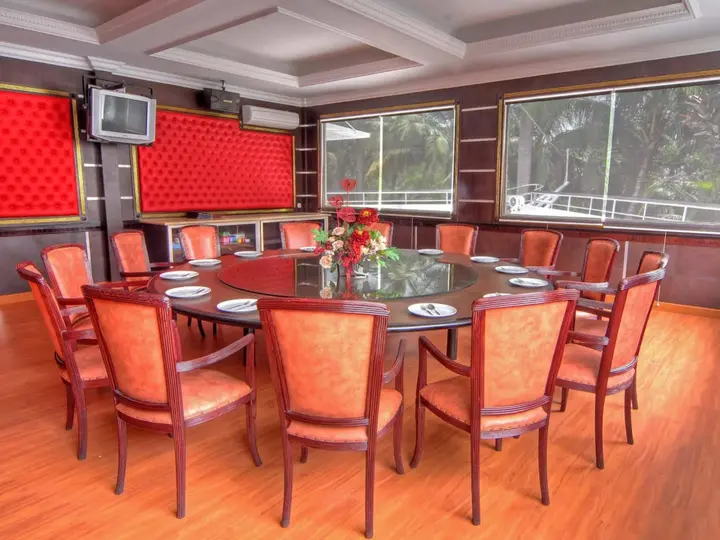 Тангеранг: Istana Nelayan Hotel & Convention Powered by Archipelago