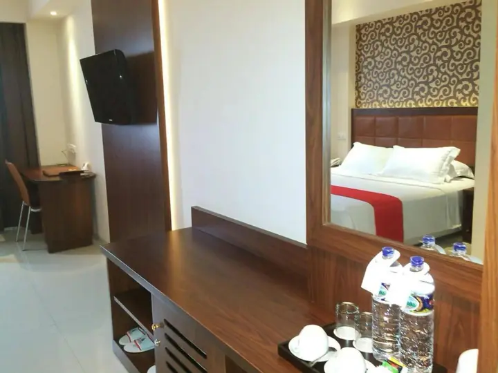 Тангеранг: Istana Nelayan Hotel & Convention Powered by Archipelago