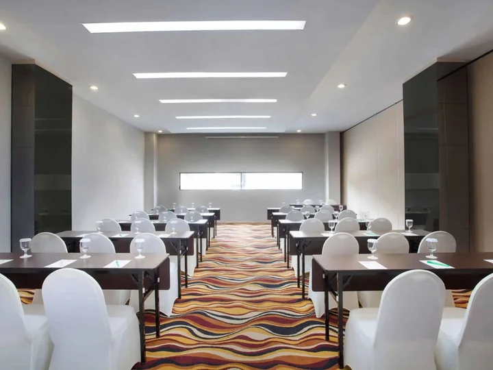 Тангеранг: ibis Styles Jakarta Airport