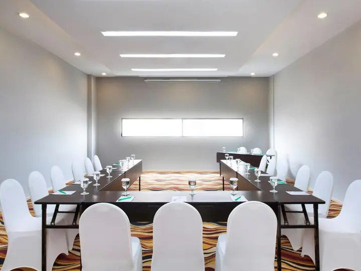 Тангеранг: ibis Styles Jakarta Airport