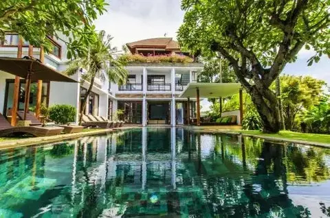 Переренан: Villa Mary's Beach