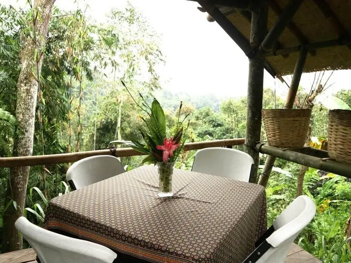 Джатилуви: Sang Giri Mountain Tent Resort