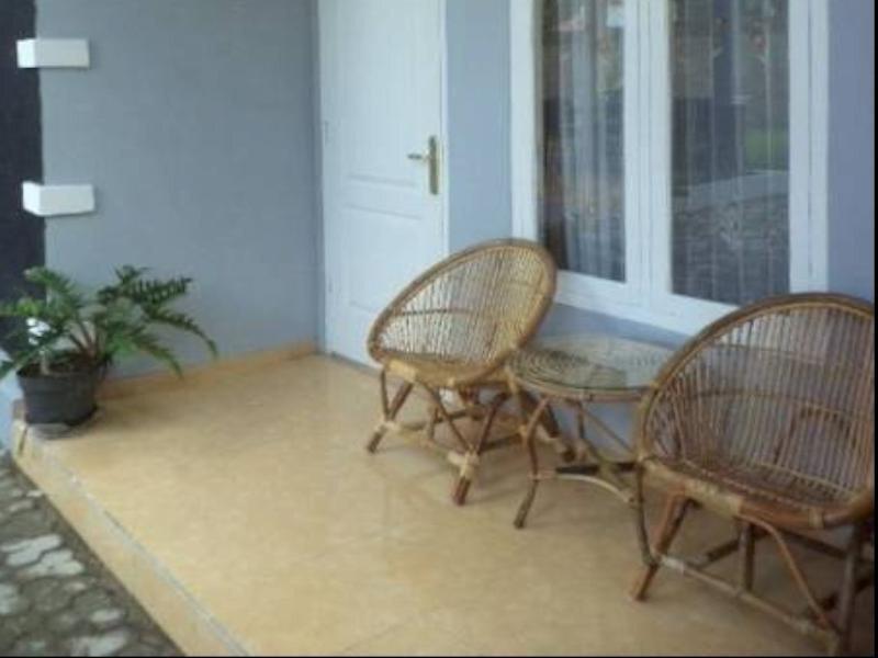 Боробудур: Borobudur Village Inn
