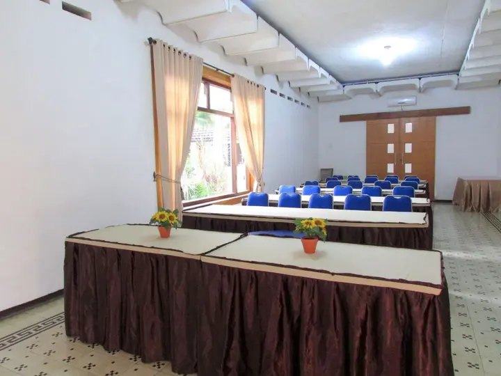 Маланг: Riche Heritage Hotel