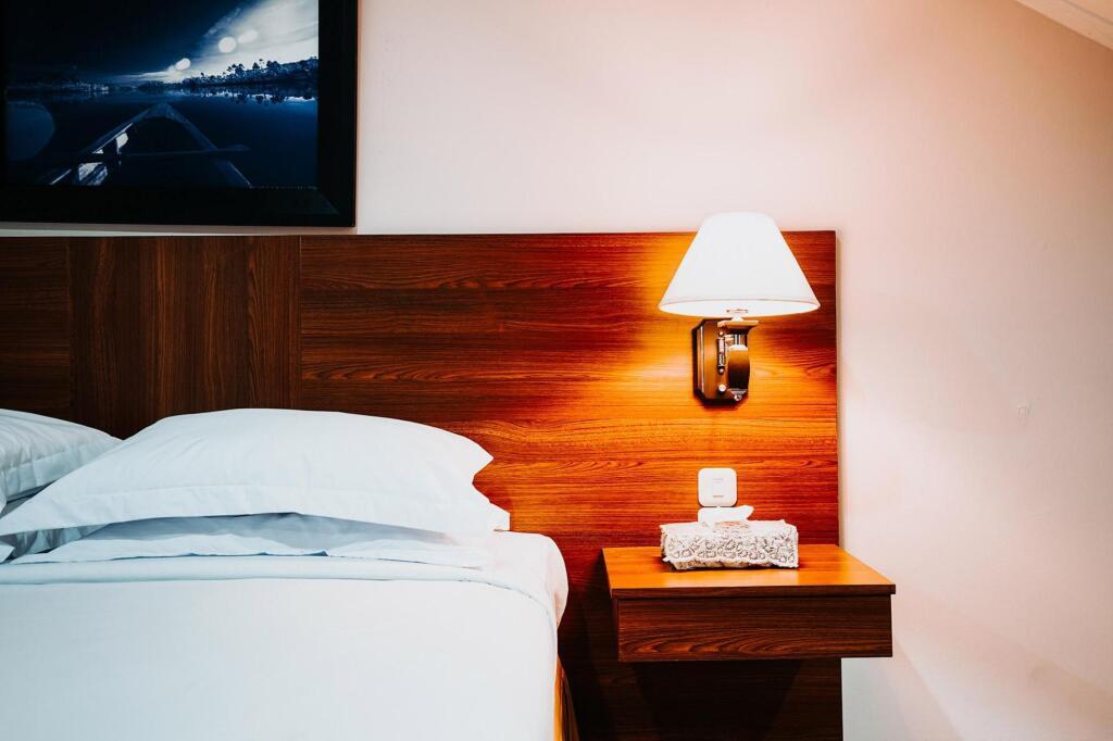 Сиамис: The Priangan Hotel I Yos Sudarso