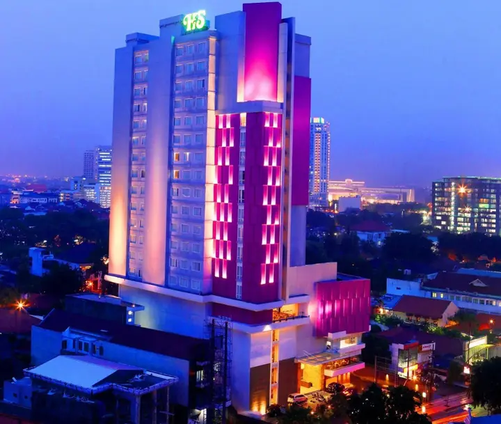 Сурабая: Hotel Santika Premiere Gubeng - Surabaya