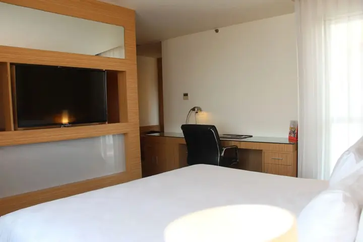 Сурабая: Swiss-Belinn Manyar