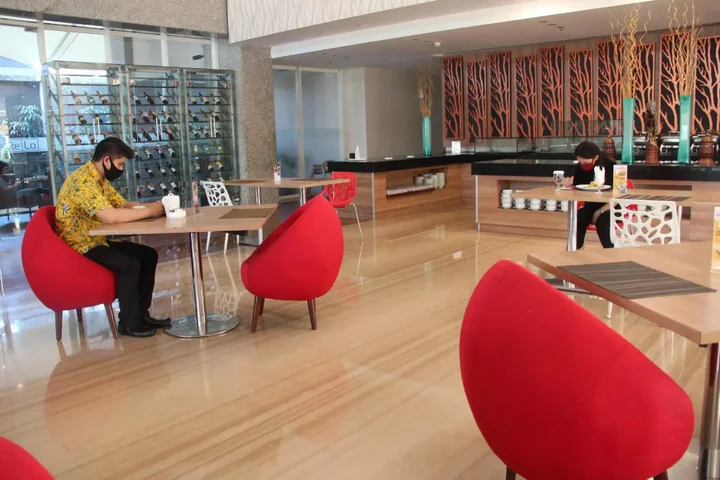 Сурабая: Swiss-Belinn Manyar