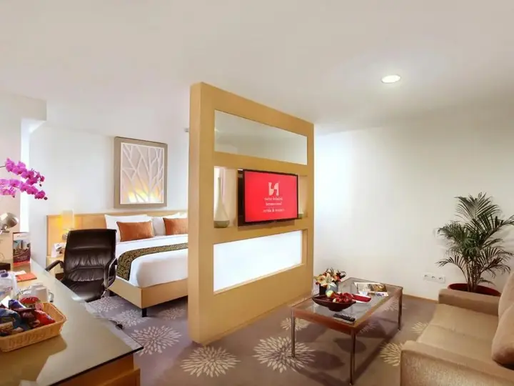Сурабая: Swiss-Belinn Manyar