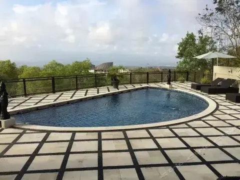 Унгасан: Royalty Queen Villa
