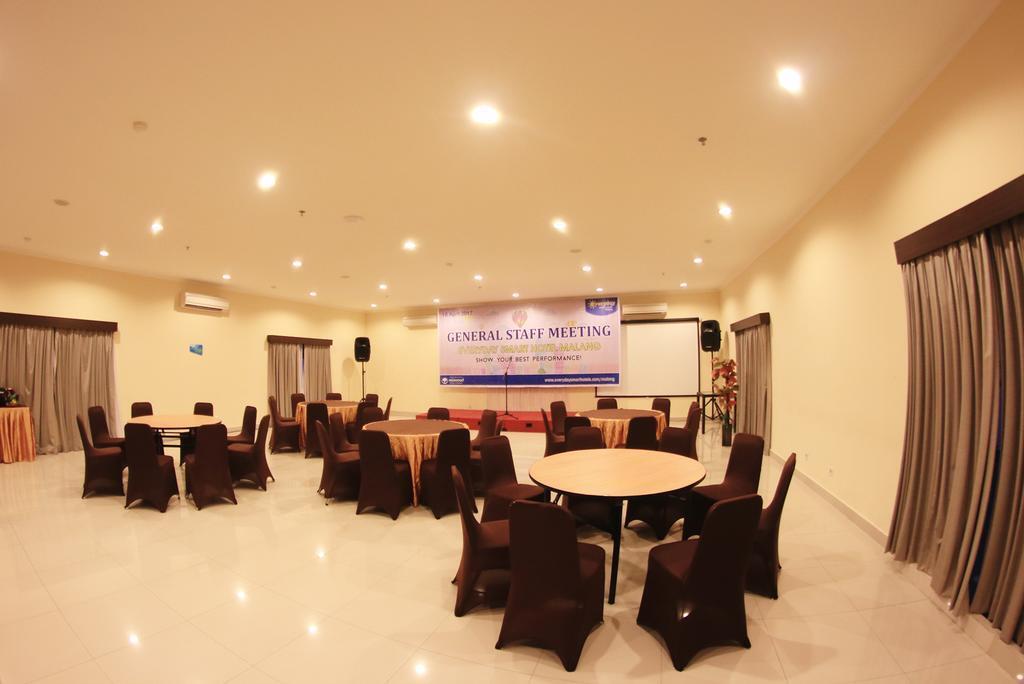 Маланг: Everyday Smart Hotel Malang