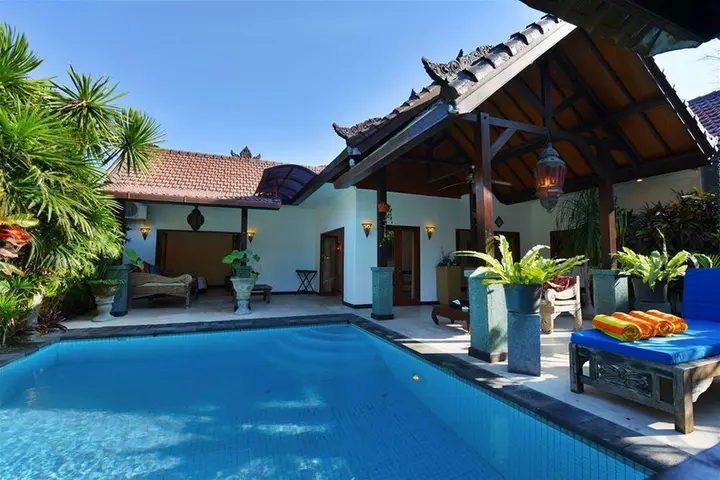 Унгасан: Puri Bendesa Villas