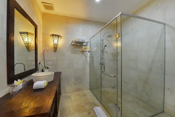 Унгасан: Puri Bendesa Villas