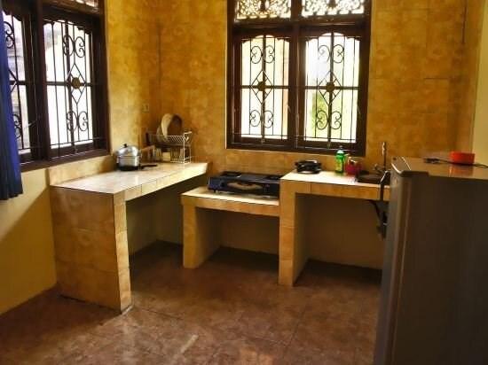 Кута: Sri Beach Inn