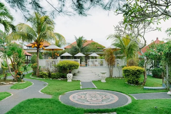 Пекату: Taman Asih Bingin Homestay