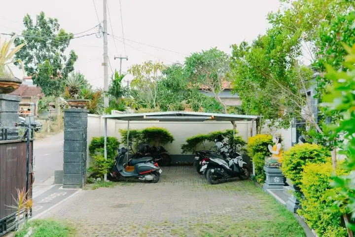Пекату: Taman Asih Bingin Homestay