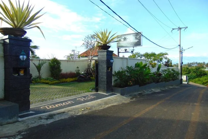 Пекату: Taman Asih Bingin Homestay