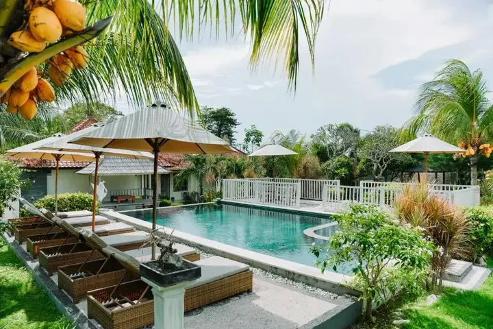 Пекату: Taman Asih Bingin Homestay