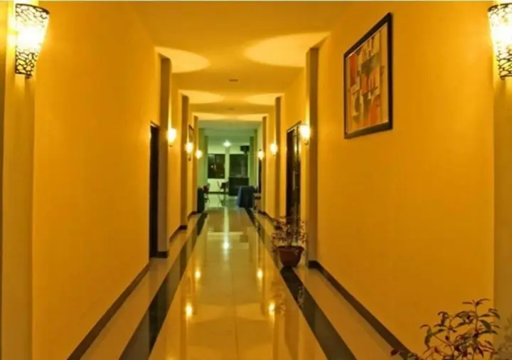 Читарингул: Gumilang Hotel