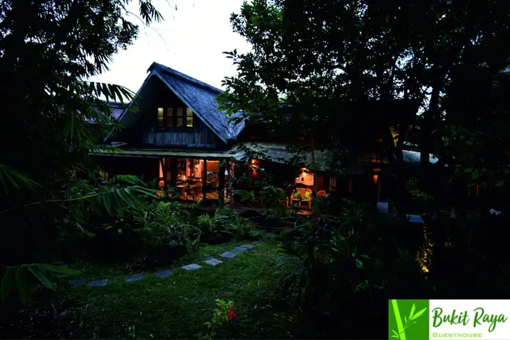Палангкарая: Bukit Raya Guesthouse