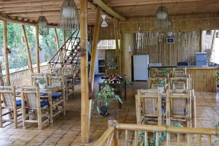 Гили-Мено: Nana Bungalows