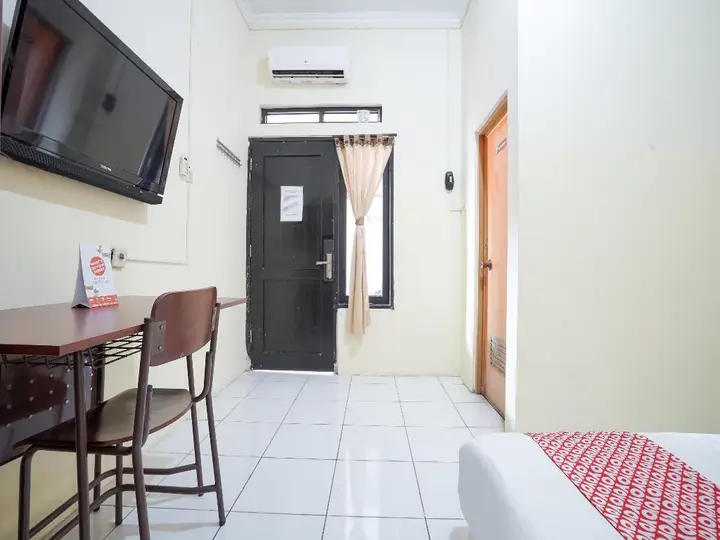 Maleo Kostel Cempaka Putih — фото 3