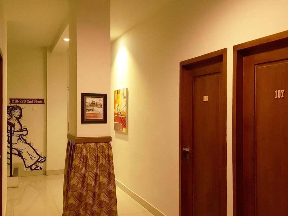 Батуретно: Sunrise Hotel Jombor